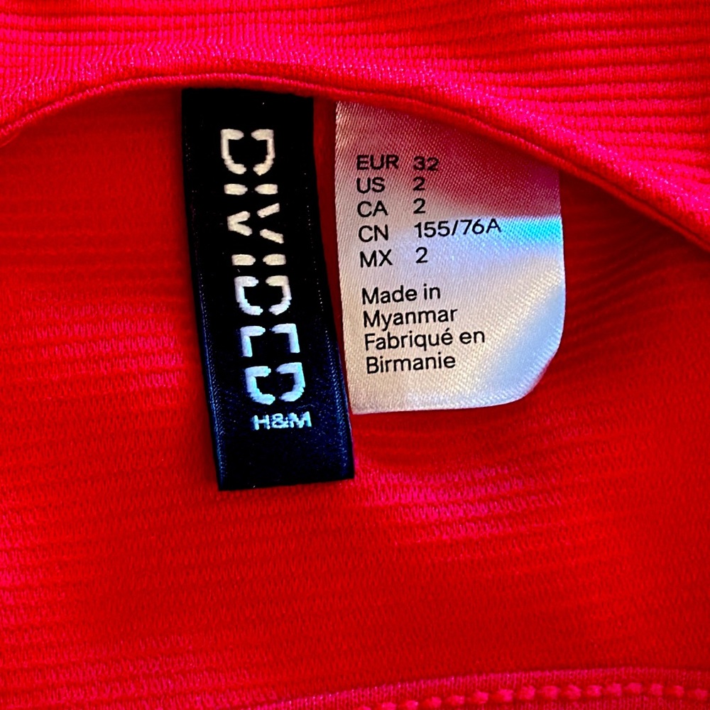 Women’s Divided brand dress by H&M size 2 - Picture 3 of 3